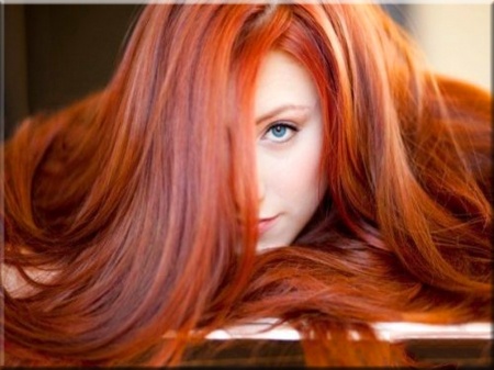 açık kırmızı tonlarda muhteşem kızıl saç stilleri