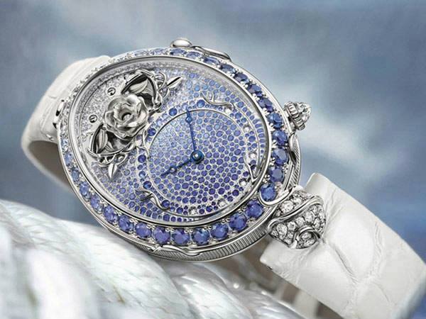mavi swarowski taşla süslenmiş bayan saatleri