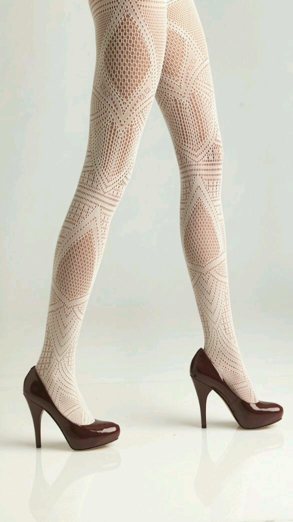 beyaz file mus çorap modeli