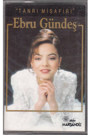 Ebru Gündeş'in ilk albüm kapağı