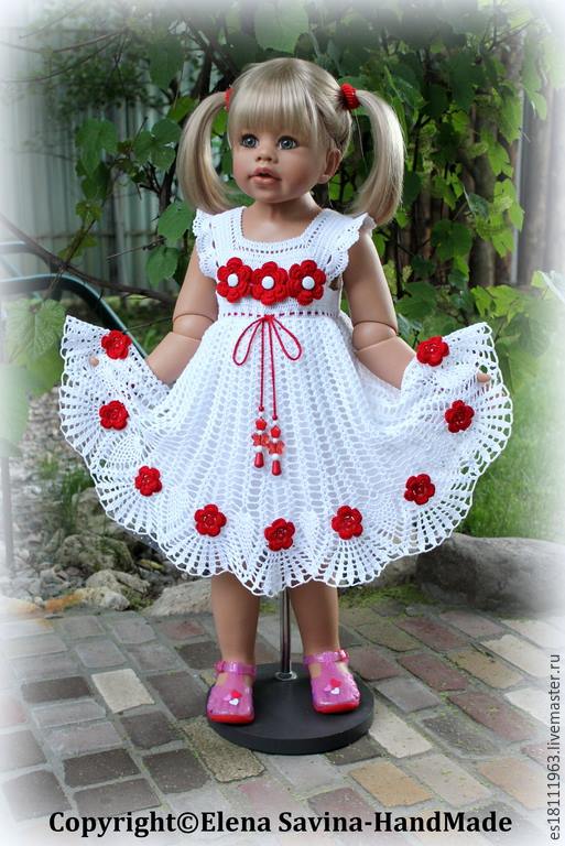 Beyaz çiçekli örgü kız çocuk elbisesi